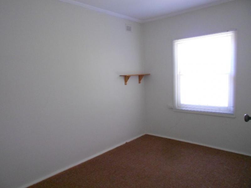 10 Clyde Street, Jamestown SA 5491
