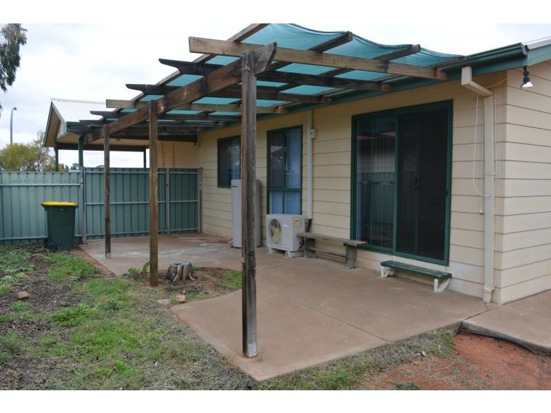 42a Tiliqua Crescent, Roxby Downs SA 5725