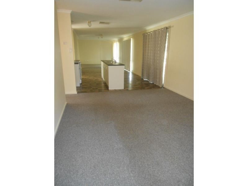 24B Coolibah Drive, Roxby Downs SA 5725