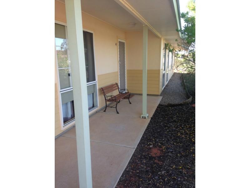 23D Aquila Boulevard, Roxby Downs SA 5725