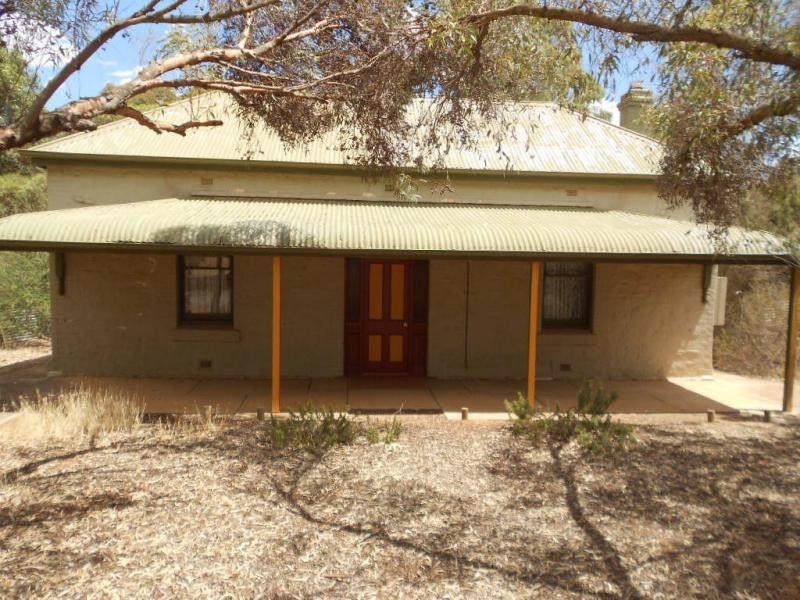 38 & 40 Cronin Street, Jamestown SA 5491