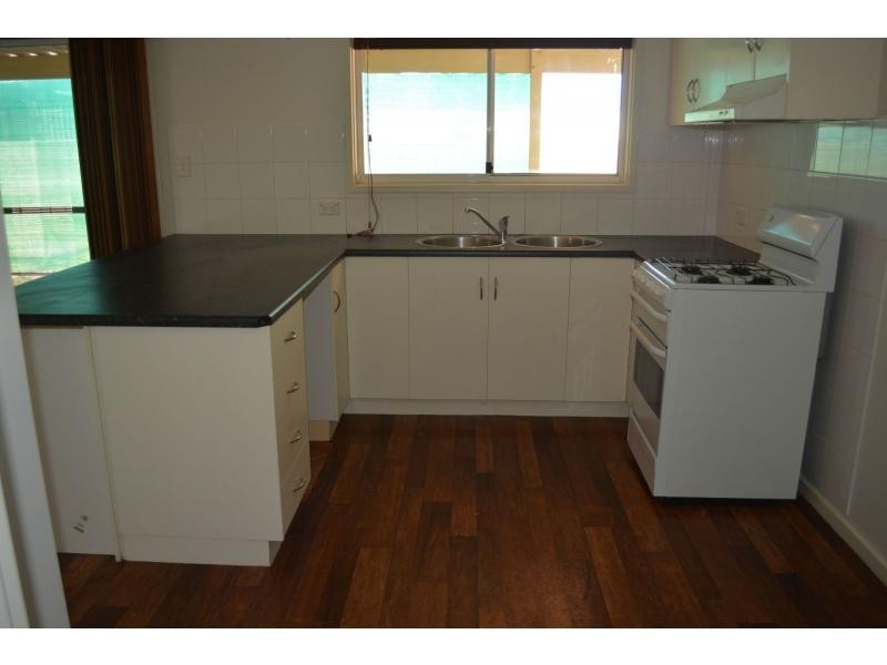 1 Grevillea Close, Roxby Downs SA 5725