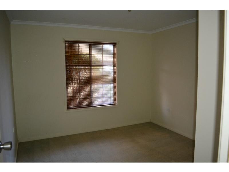 1 Grevillea Close, Roxby Downs SA 5725
