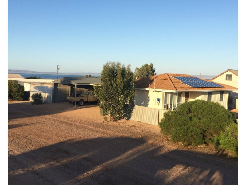 2 East Terrace, Miranda SA 5700