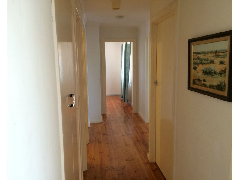 2 East Terrace, Miranda SA 5700