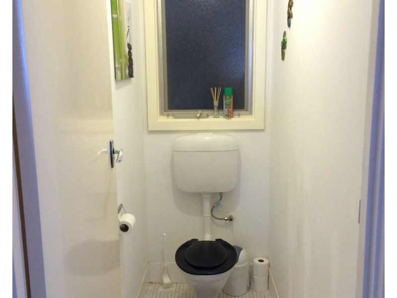 2 East Terrace, Miranda SA 5700