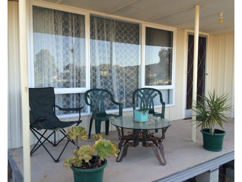 2 East Terrace, Miranda SA 5700