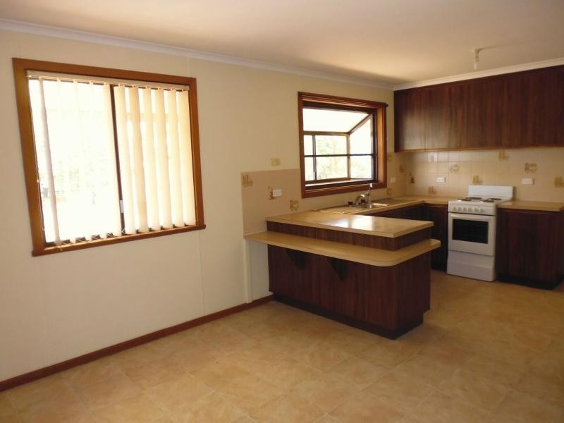 13 Frith Road, Crystal Brook SA 5523