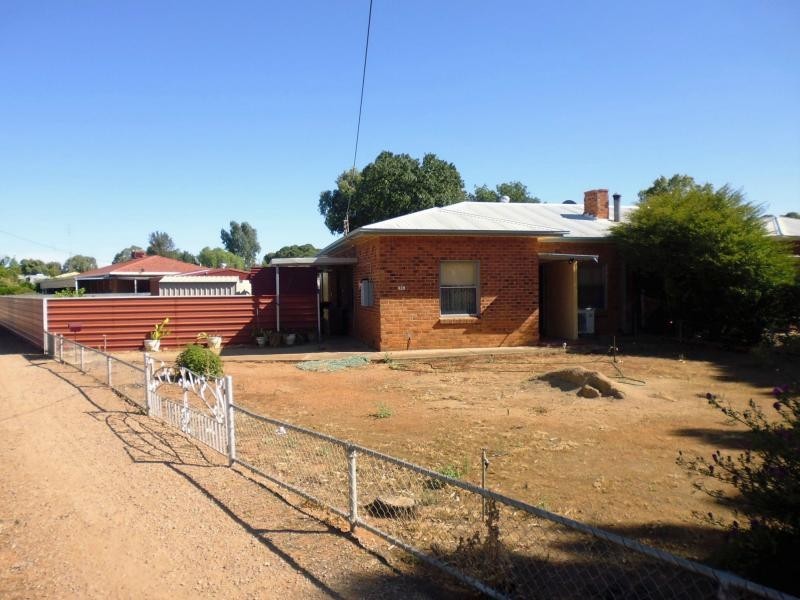 28 Gadd Avenue, Crystal Brook SA 5523