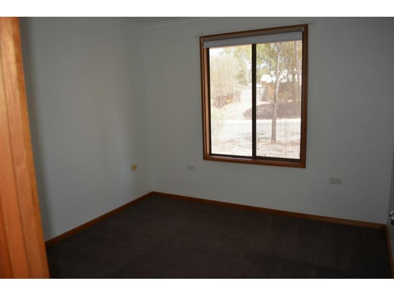 1 Blanche Court, Roxby Downs SA 5725