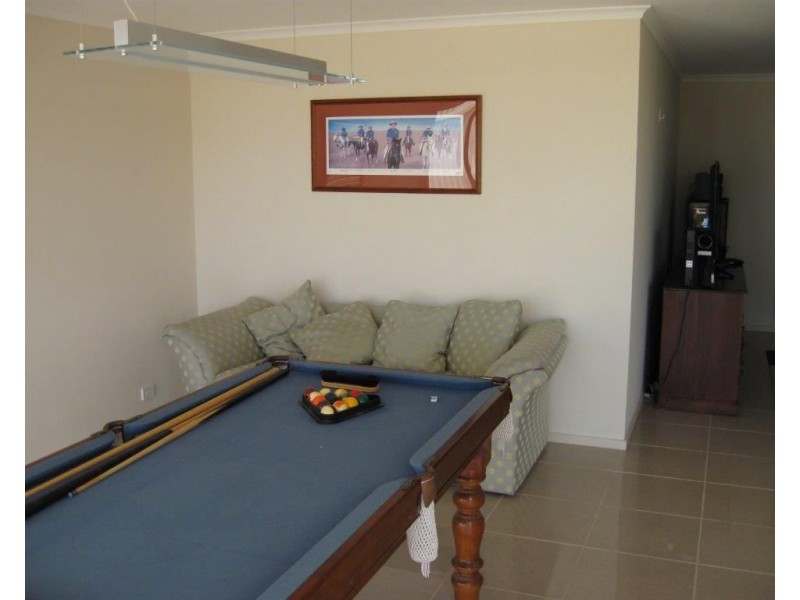 1 Hillview Crescent, Maitland SA 5573