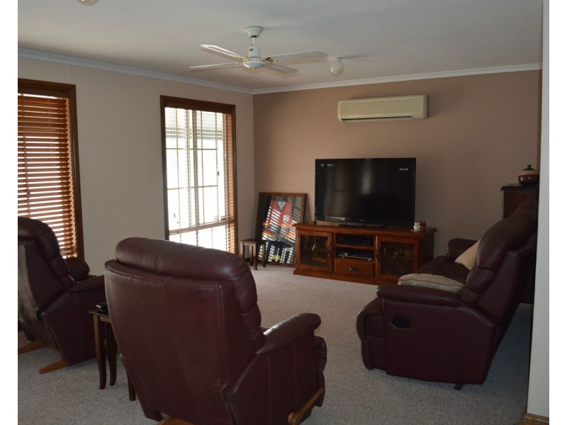 29 Irrapatana Street, Roxby Downs SA 5725