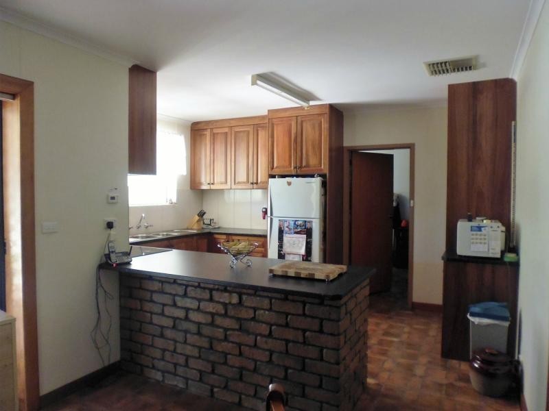 21 Mercowie Road, Crystal Brook SA 5523