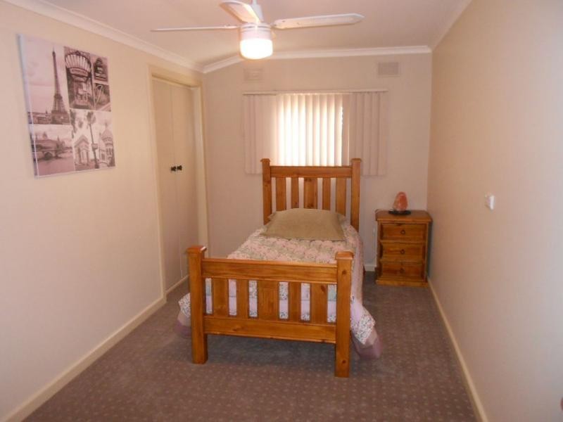 13 King Edward Terrace, Jamestown SA 5491