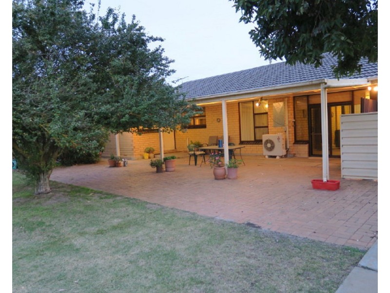 32 Osmond Street, Maitland SA 5573