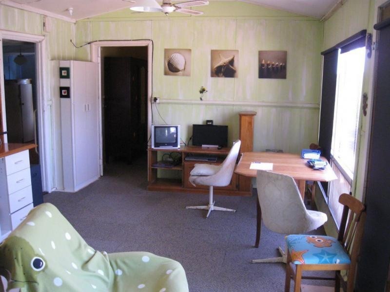 1 Cooper Street, Port Clinton SA 5570