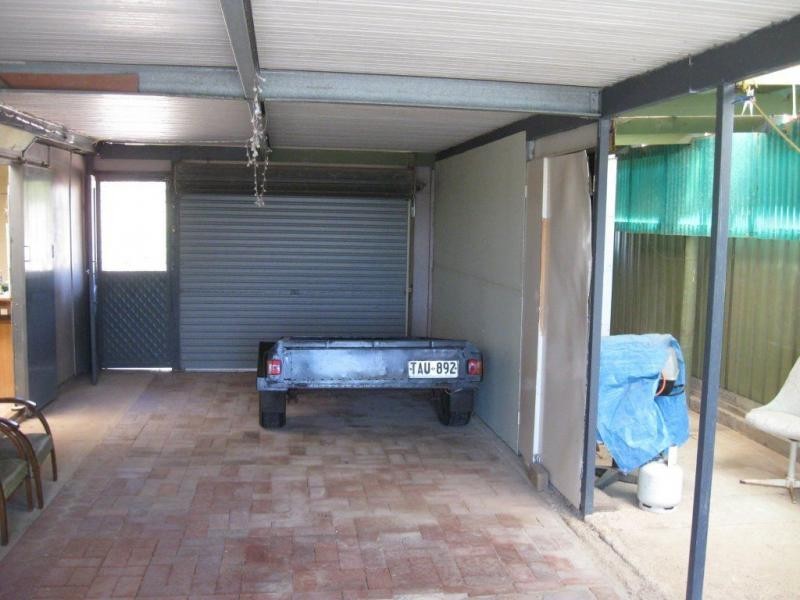 1 Cooper Street, Port Clinton SA 5570