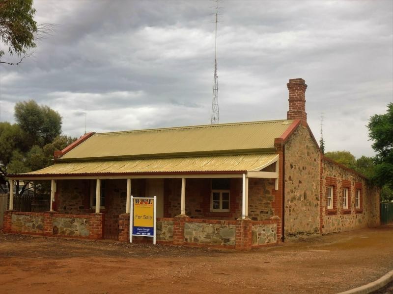 65 Eyre Road, Crystal Brook SA 5523