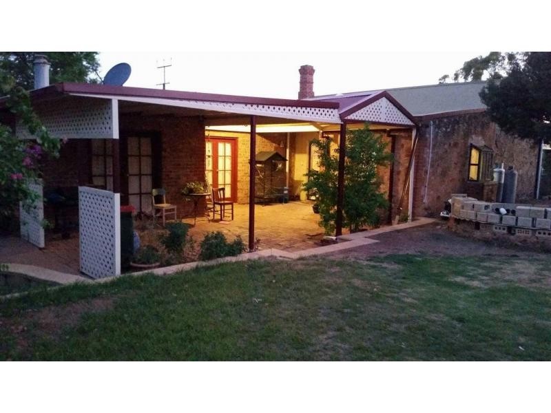 65 Eyre Road, Crystal Brook SA 5523