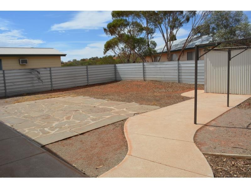 92b Axehead Road, Roxby Downs SA 5725