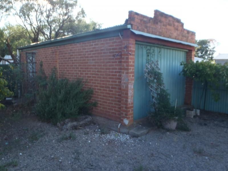 81 Railway Terrace, Crystal Brook SA 5523