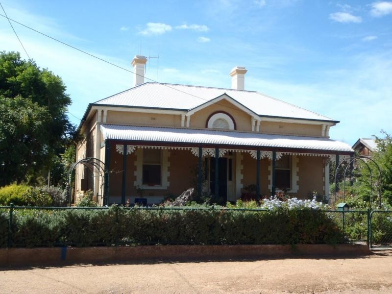 81 Railway Terrace, Crystal Brook SA 5523