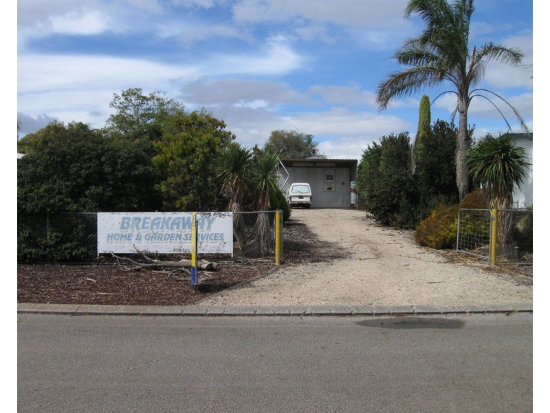 4 Parara Avenue, Maitland SA 5573