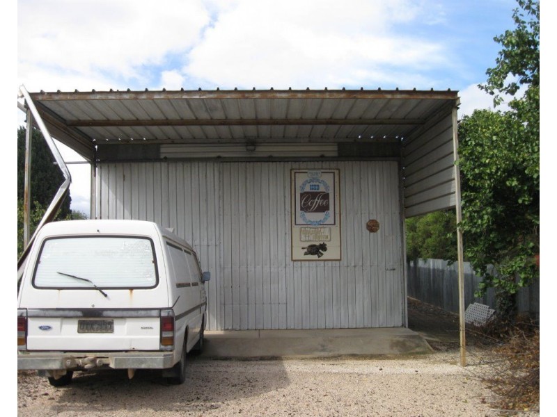 4 Parara Avenue, Maitland SA 5573