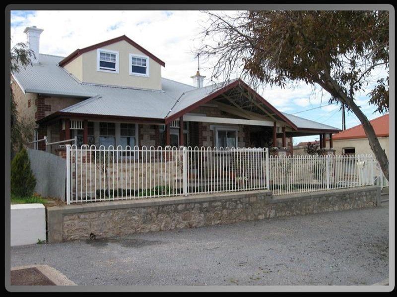 53-55 Robert Street, Maitland SA 5573