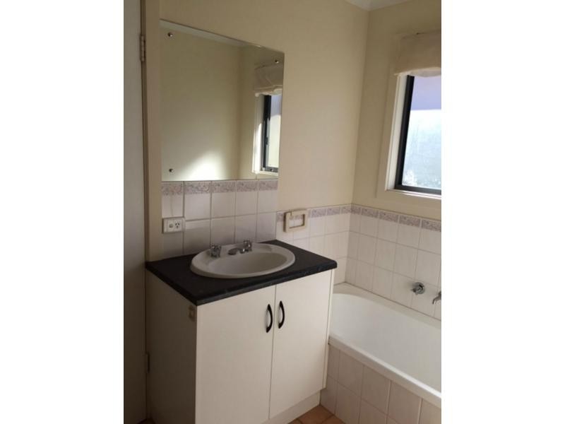 4C Cacatua Close, Roxby Downs SA 5725