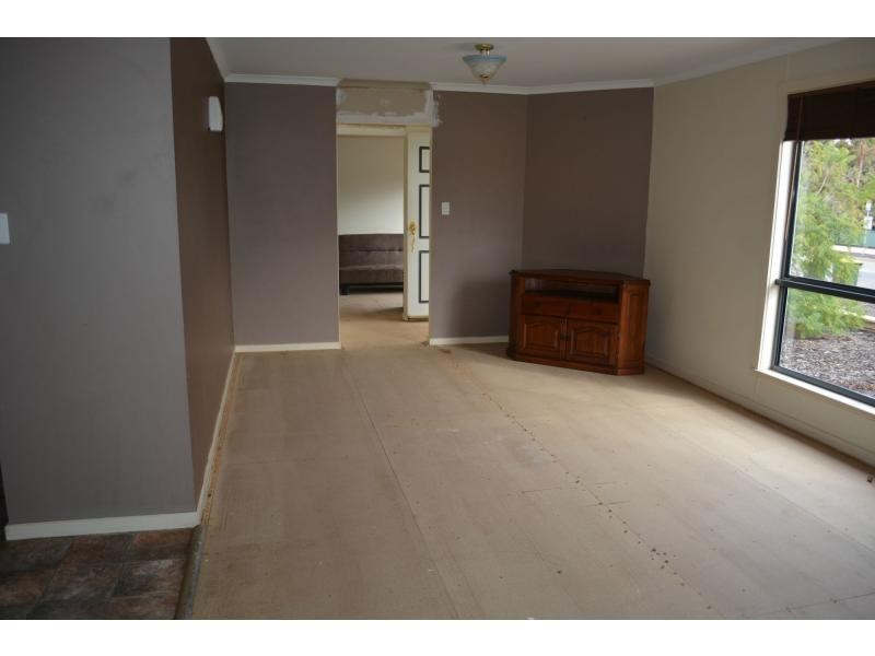 69 Burgoyne Street, Roxby Downs SA 5725