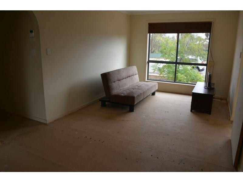 69 Burgoyne Street, Roxby Downs SA 5725