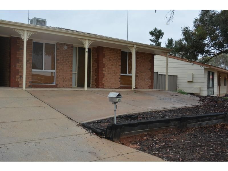 13b Kennebery Crescent, Roxby Downs SA 5725