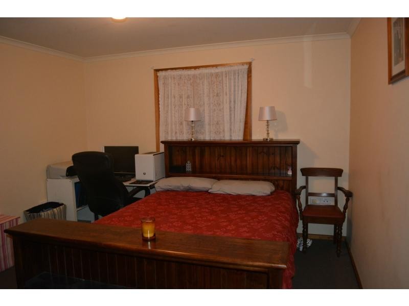 13b Kennebery Crescent, Roxby Downs SA 5725