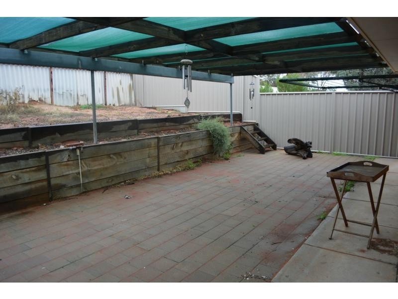 13b Kennebery Crescent, Roxby Downs SA 5725