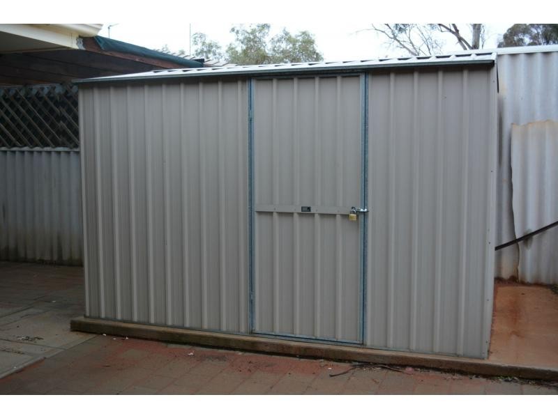 13b Kennebery Crescent, Roxby Downs SA 5725