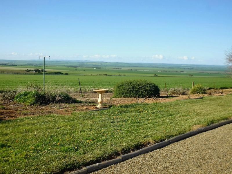 1 Ingram Gap Road, Redhill SA 5521