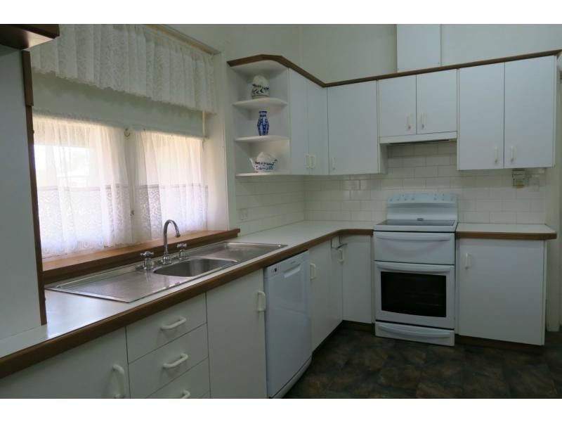 17 Arthur Street, Booleroo Centre SA 5482