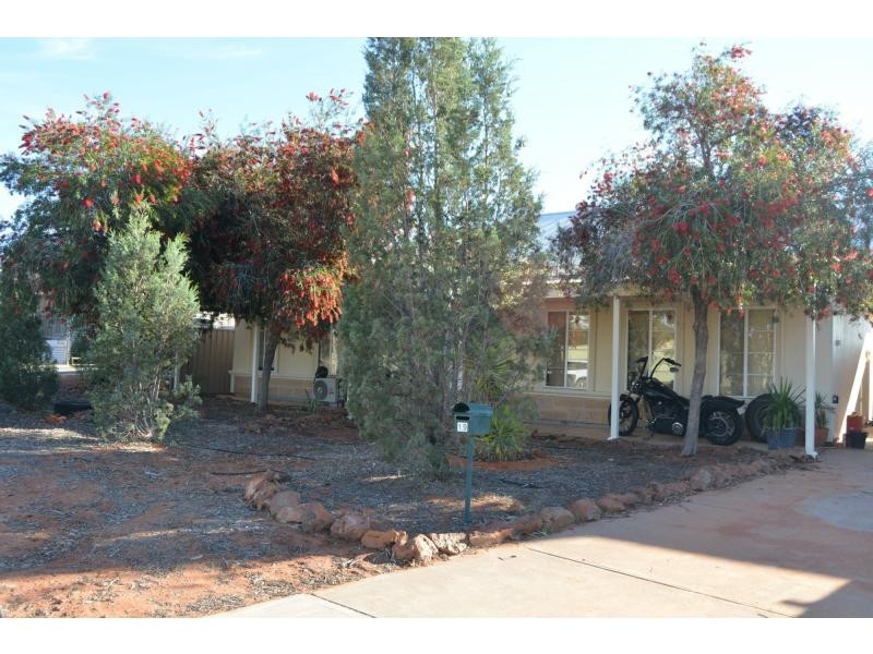 19 PLANIGALE DRIVE, Roxby Downs SA 5725