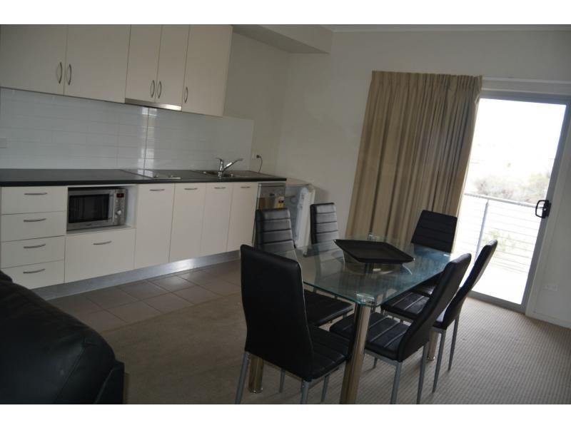 14 45/47 Stuart Road, Roxby Downs SA 5725