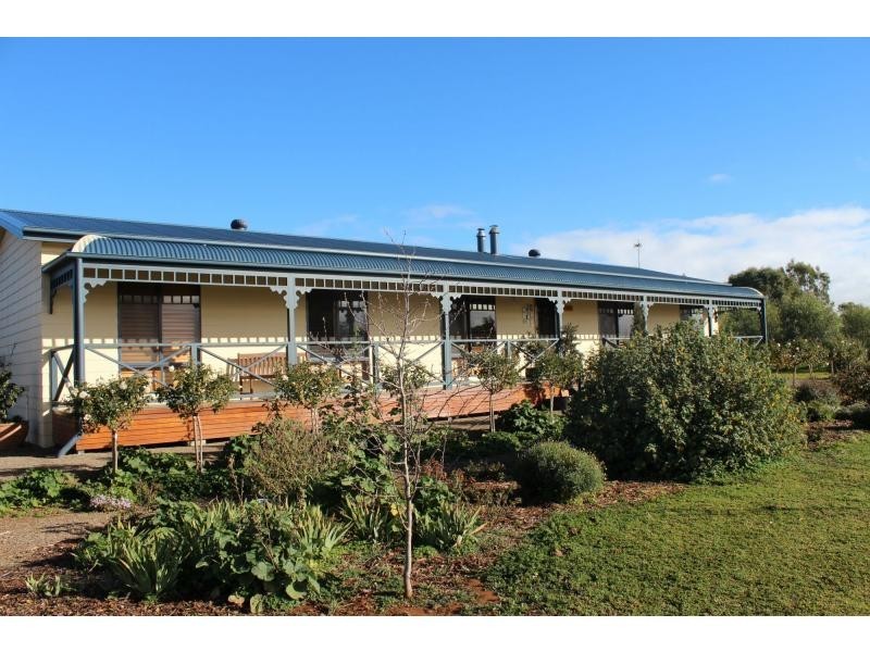 1 Stock Route Road, Laura SA 5480