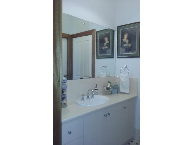 1 Stock Route Road, Laura SA 5480