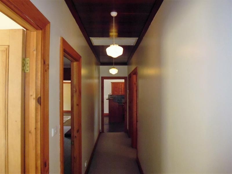 11 Hobbs Road, Port Broughton SA 5522