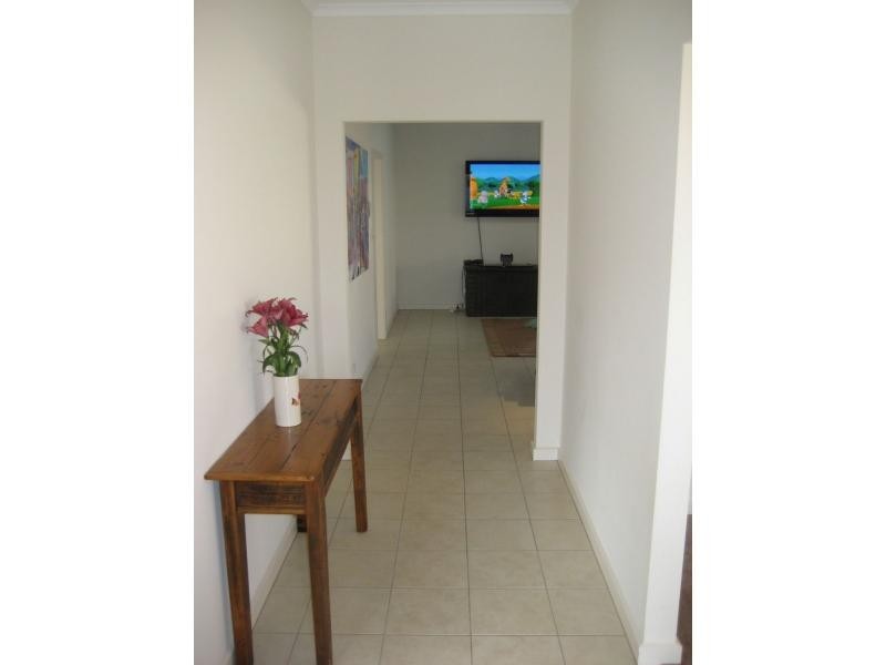 26 Swainsona Street, Roxby Downs SA 5725