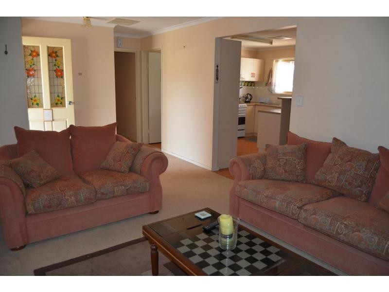 76 STUART ROAD, Roxby Downs SA 5725