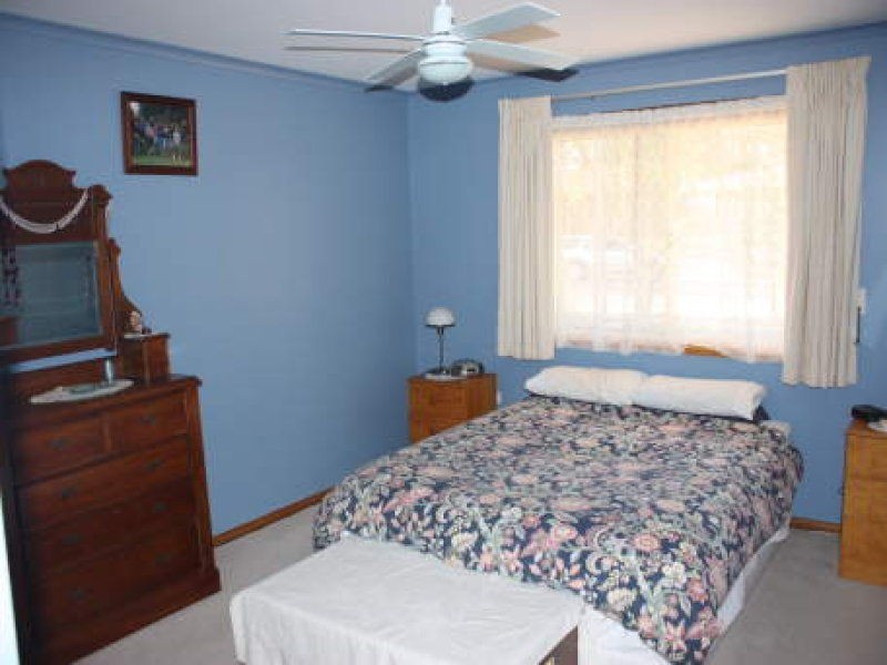 24 Hermit Street, Roxby Downs SA 5725