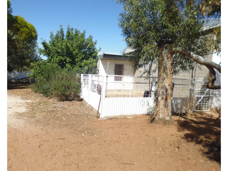648 Railway Terrace, Bungama SA 5540