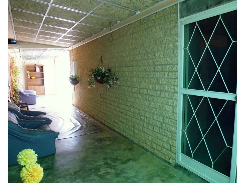 8 Kerley Street, Port Broughton SA 5522