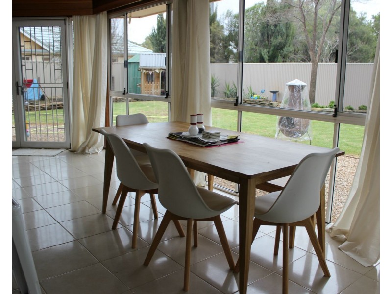 5 Cockburn Road, Jamestown SA 5491