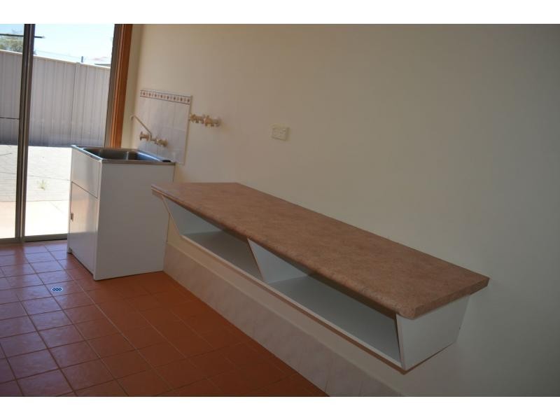 21 PLANIGALE, Roxby Downs SA 5725